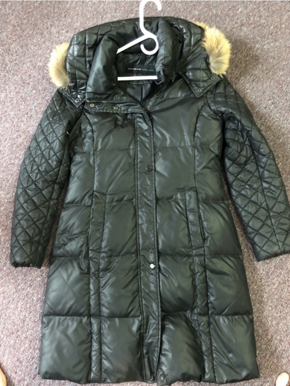 Women’s Marc New York hooded puffer coat size m